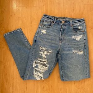 American Eagle Mom Jeans
